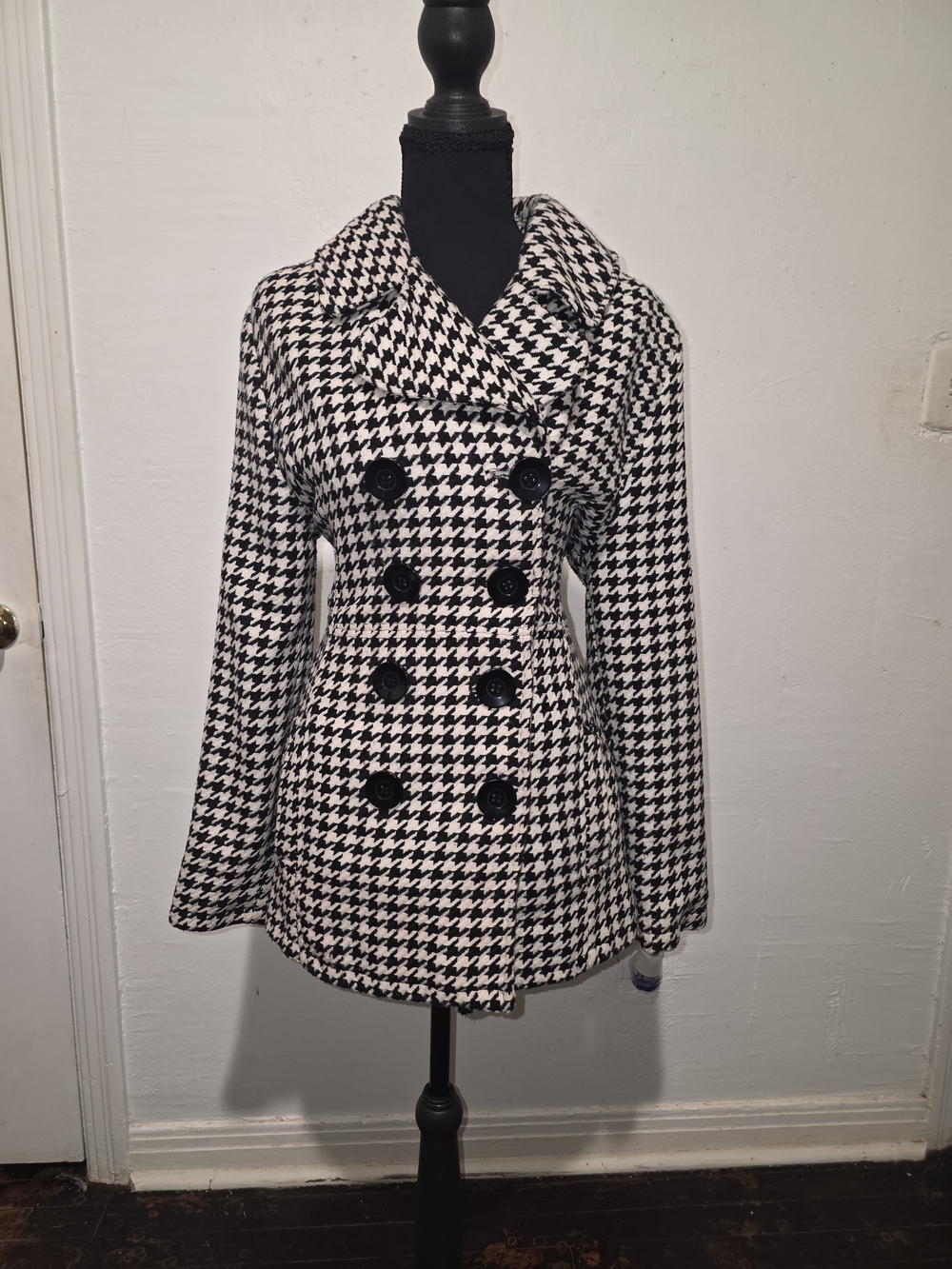 Rue21 Black & White Houndstooth Double-Breasted Peacoat